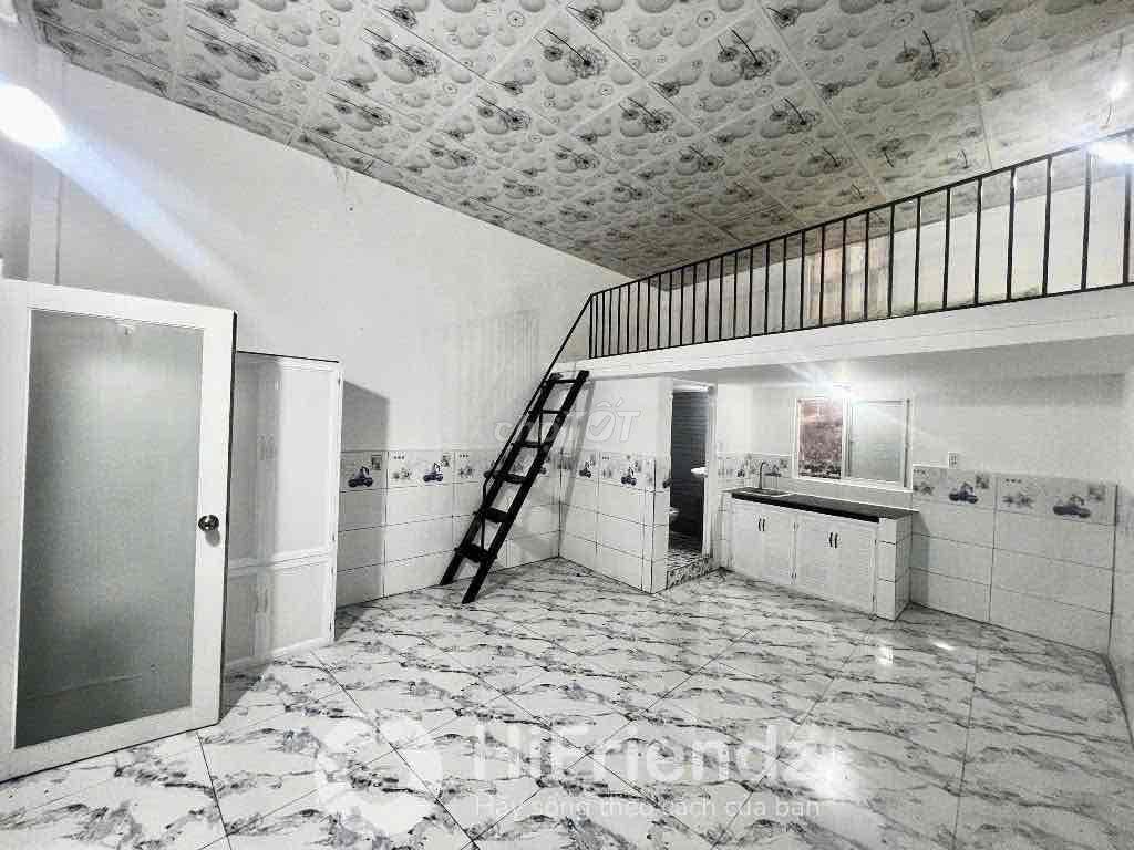 🔥PHÒNG GÁC SIÊU RỘNG ĐI BỘ QUA ĐH Y DƯỢC CÁCH 2.5KM QUA SGU, SƯ PHẠM