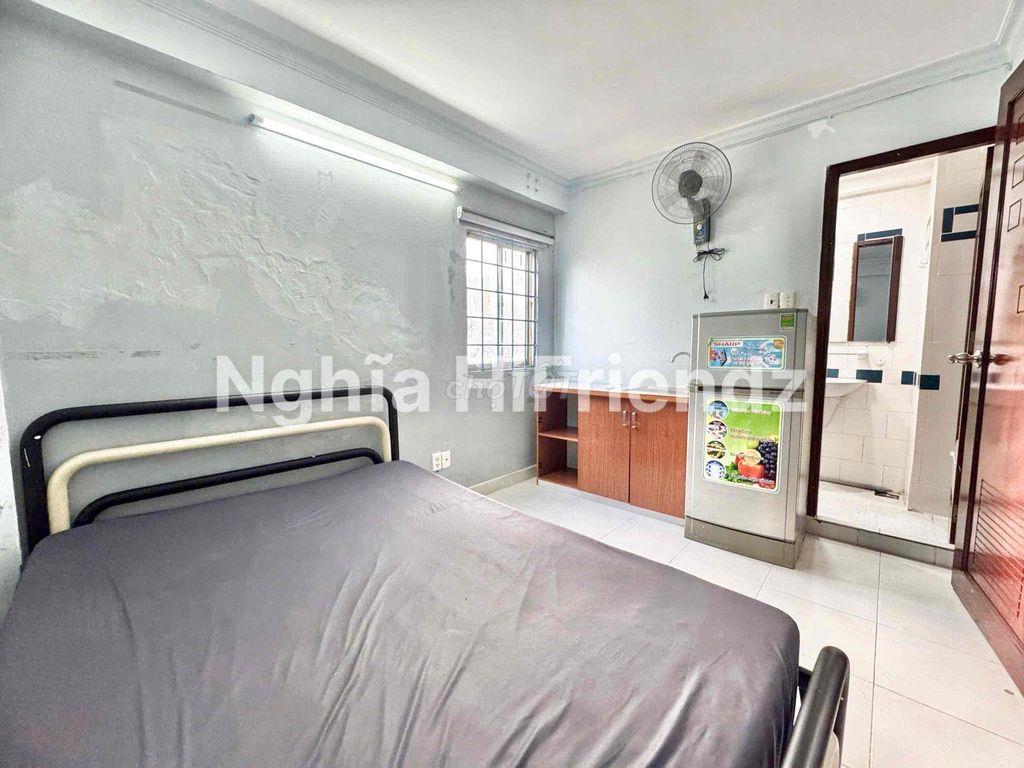 🔥Phòng trọ giá cách 1km gần đh sài gòn , đh sư phạm , cửa sổ thoáng