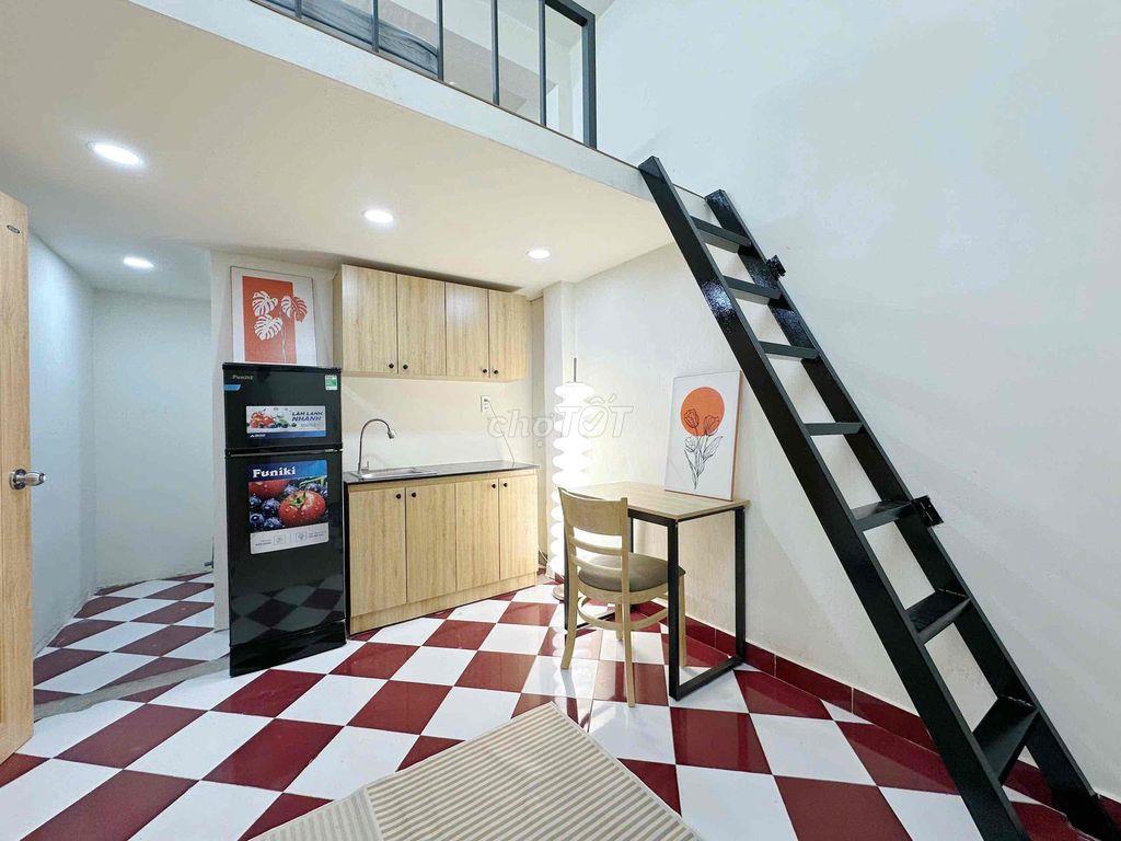 CHDV FULL NỘI THẤT TRỐNG SẴN GẦN VÒNG XOAY PHÚ LÂM TRỐNG SẴN