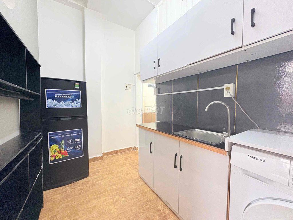 CHDV FULL NỘI THẤT NGAY TRUNG TÂM TRỐNG SẴN