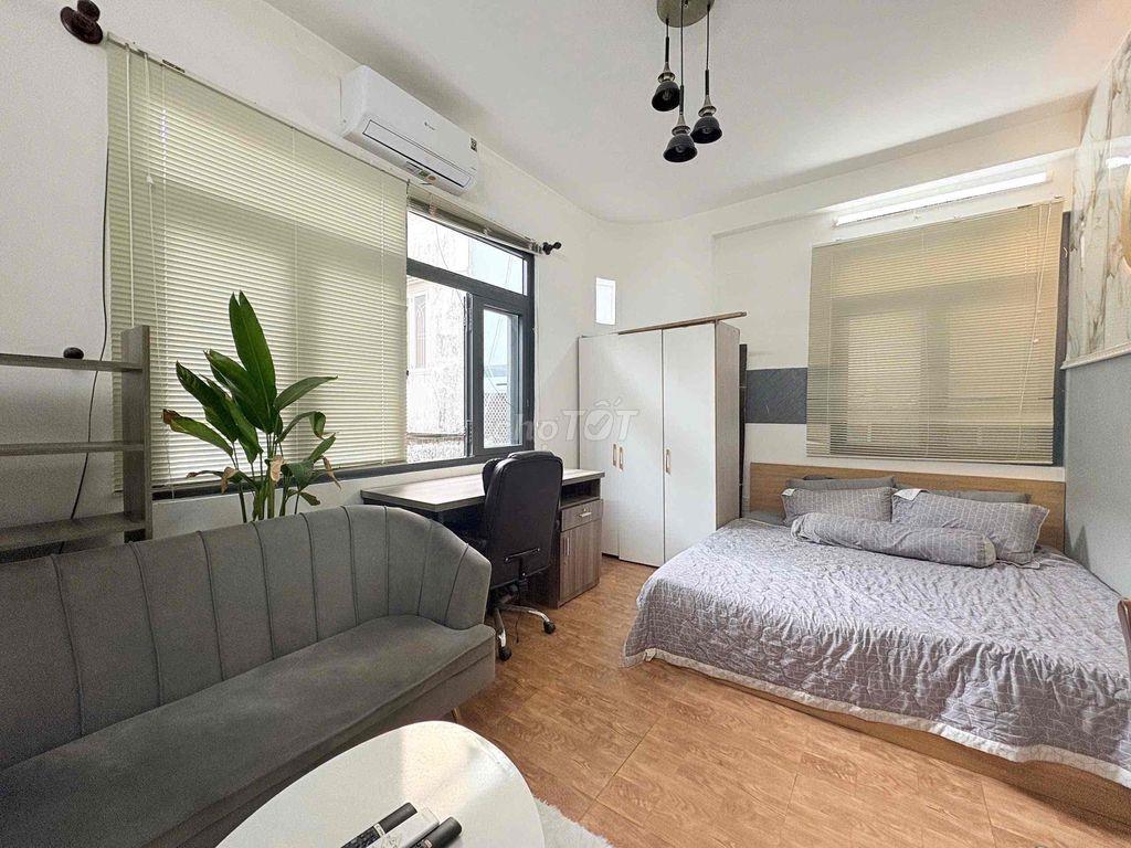 CHDV FULL NỘI THẤT NGAY TRUNG TÂM TRỐNG SẴN