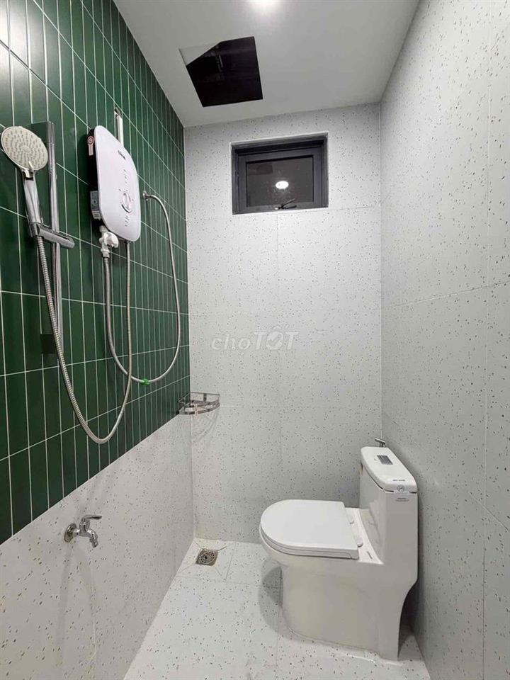 NGAY CẦU VƯỢT 3/2 FULL NỘI THẤT NHƯ HÌNH DIỆN TÍCH GẦN 35m2 THOÁNG MAT