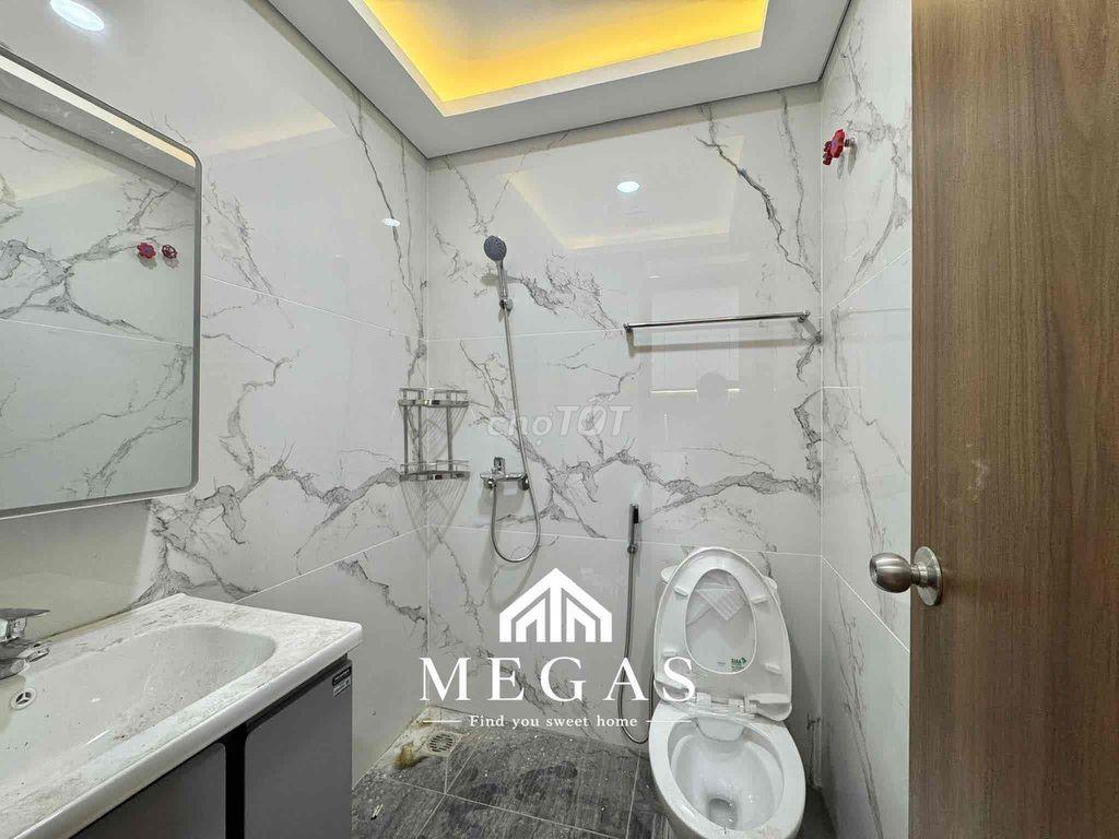 STUDIO MỚI 100% ĐI BỘ QUA HOA SEN QUẬN 10 FULL NỘI THẤT RỘNG RÃI