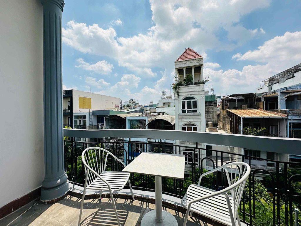 DUPLEX BAN CÔNG NGAY TRUNG TÂM QUẬN 3