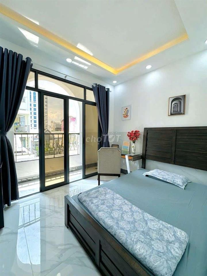 Tại Thành Thái cách UEH 300m_full nt_bancol_ánh sáng tốt_thang máy🔥🔥
