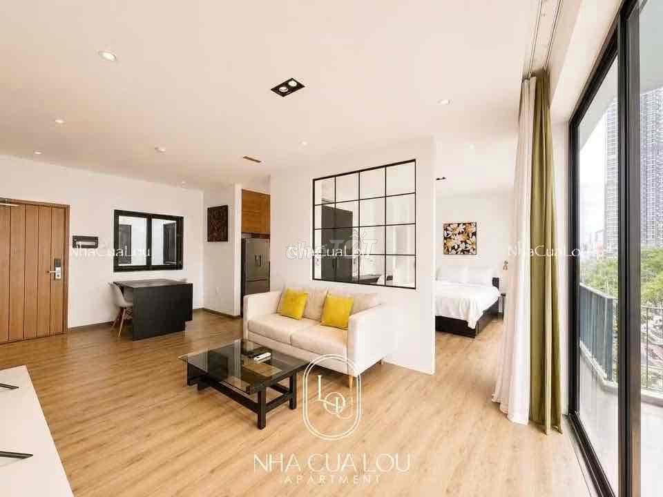 Căn hộ 1 phòng ngủ ban công lớn full nội thất Võ Văn Tần quận 3