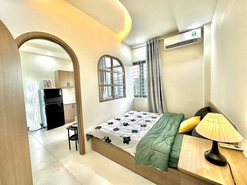 📍NGAY SƯ VẠN HẠNH_1PN TÁCH BẾP_CỬA SỔ LỚN_FULL NT NEW 100%