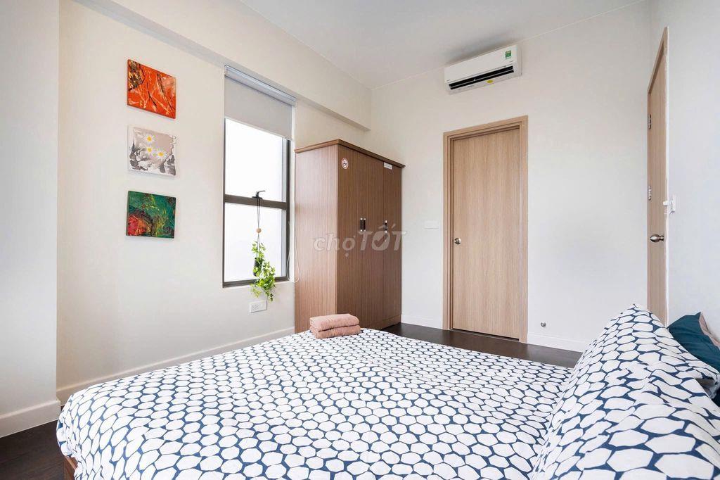 Cho thuê C/c cao cấp Nguyễn Kim ngay TT Q.10 , 3PN Full  Nt Giá 15/th.