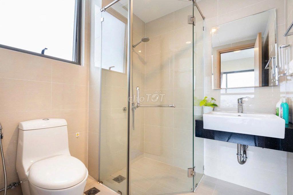 Cho thuê C/c cao cấp Nguyễn Kim ngay TT Q.10 , 3PN Full  Nt Giá 15/th.
