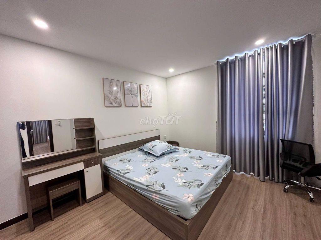 C/ Nguyễn Kim Q.10 có 3PN 90m2, nội thất full giá 15 tr/th nhà trống