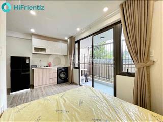 Cho thuê căn hộ bancol 25m2 full nội thấy gần UFM TDTU RMIT NTTU quận