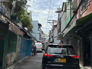 Nhà chính chủ đường Âu Cơ, Phường 9, Tân Bình (nay là Phường Tân  Hoà)