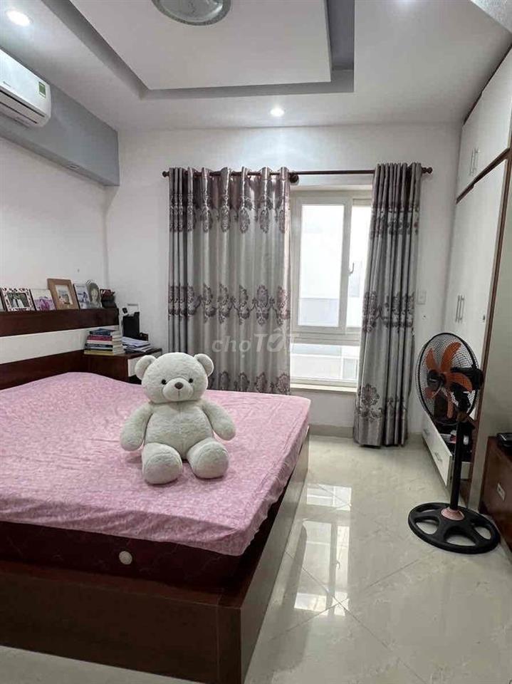 Nhà chính chủ đường Âu Cơ, Phường 9, Tân Bình (nay là Phường Tân  Hoà)