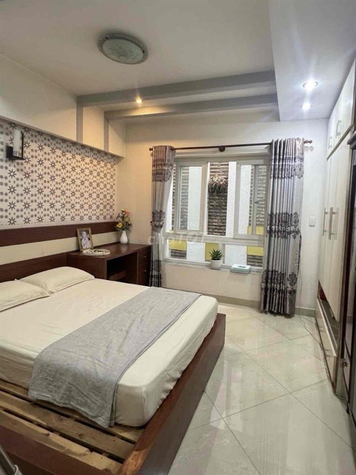 Nhà chính chủ đường Âu Cơ, Phường 9, Tân Bình (nay là Phường Tân  Hoà)