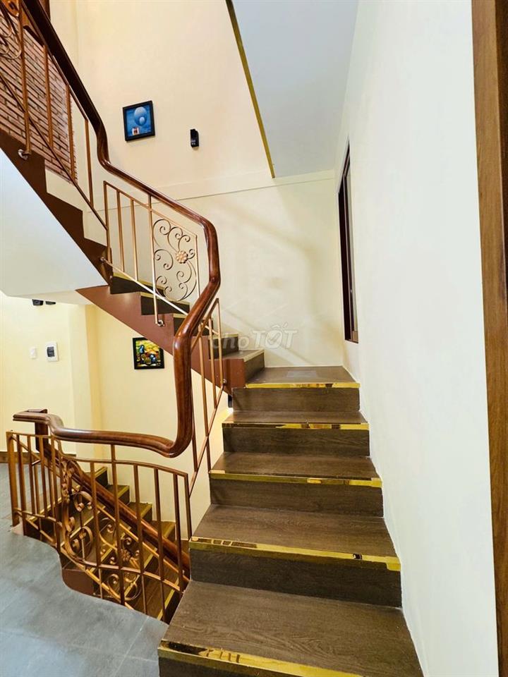 BÁN NHÀ MẶT TIỀN NGUYỄN DUY DƯƠNG – QUẬN 10