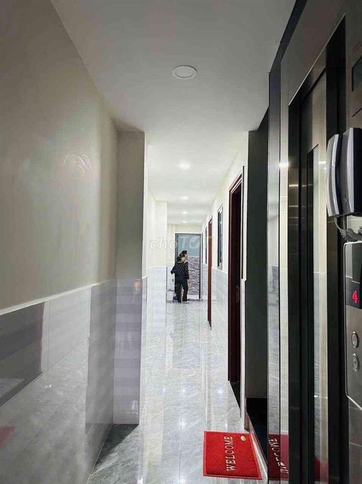 Quận 10 Thành Thái 100m2 chỉ 22 tỷ nhà 5 tầng thang máy HXT thông