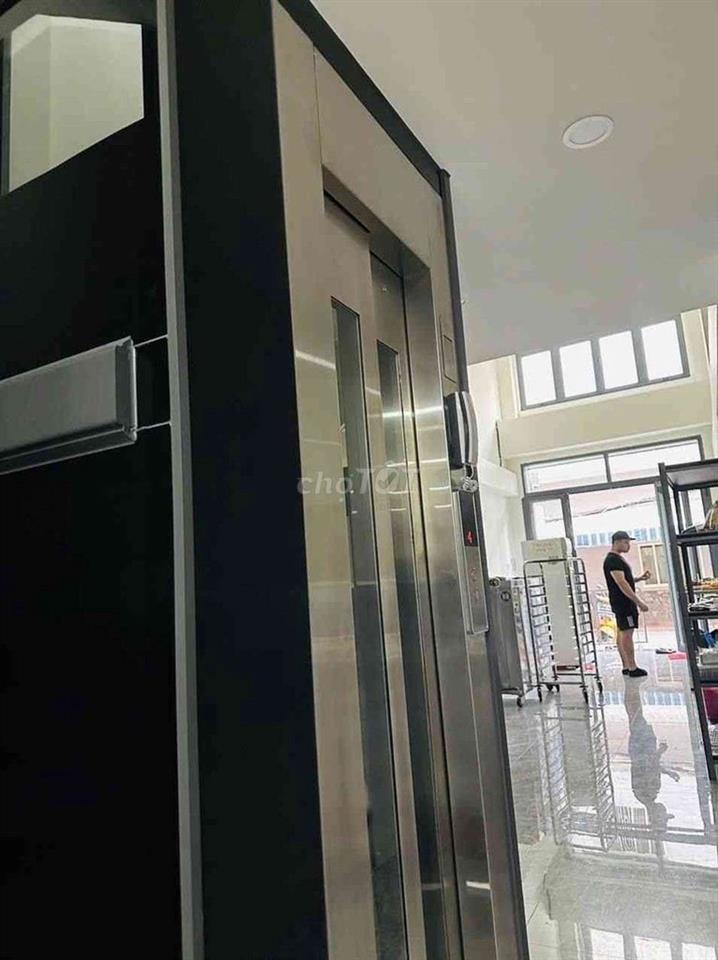 Quận 10 Thành Thái 100m2 chỉ 22 tỷ nhà 5 tầng thang máy HXT thông