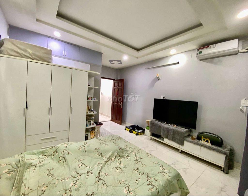 LẠC LONG QUÂM TÂN BÌNH- HXH 5M ÔTÔ VÀO NHÀ- 4.2 X 12M- 5 TẦNG 12.5 TỶ.