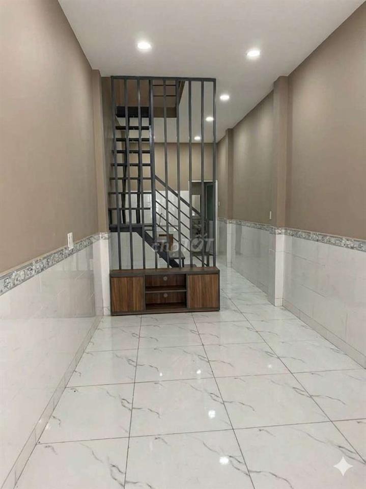 Bán nhà Tân Bình hẻm Âu Cơ 30m2 ở ngay chỉ 3,3 tỷ