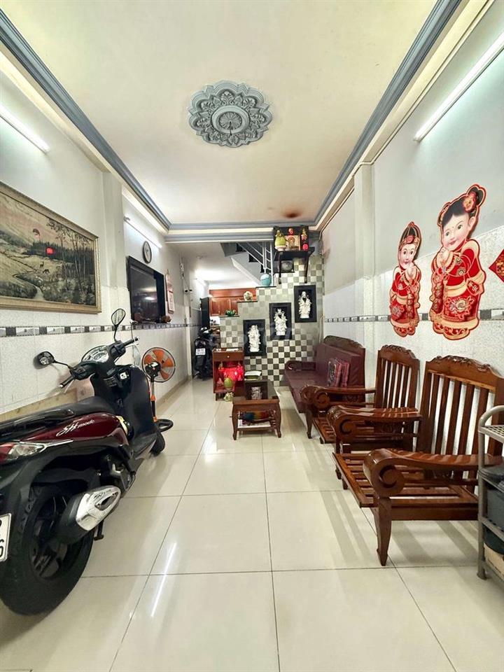 TÂN BÌNH HẺM XE HƠI THÔNG  LÝ THƯỜNG KIỆT  6TỶ 2 TẦNG ĐÚC 6.2 TỶ