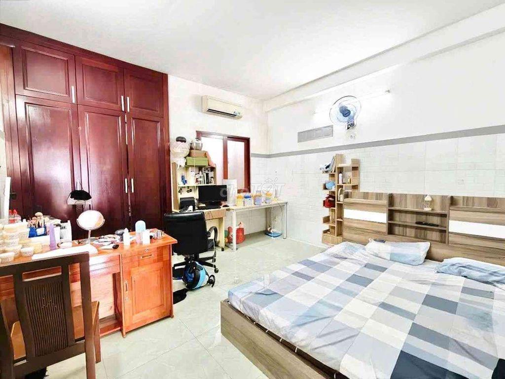 HXH NGAY CHỢ TÂN BÌNH - 54M² - 5 TẦNG - 5PN - HOÀN CÔNG - 9.7 TỶ