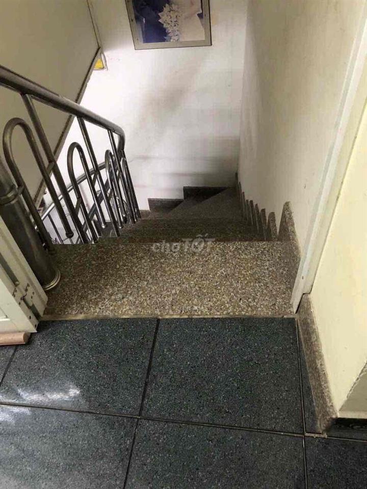Rẻ, Hẻm 714/ Nguyễn Trãi, cách ĐHYD 300m, Khu sang toàn BS-DS, 7,5 tỷ