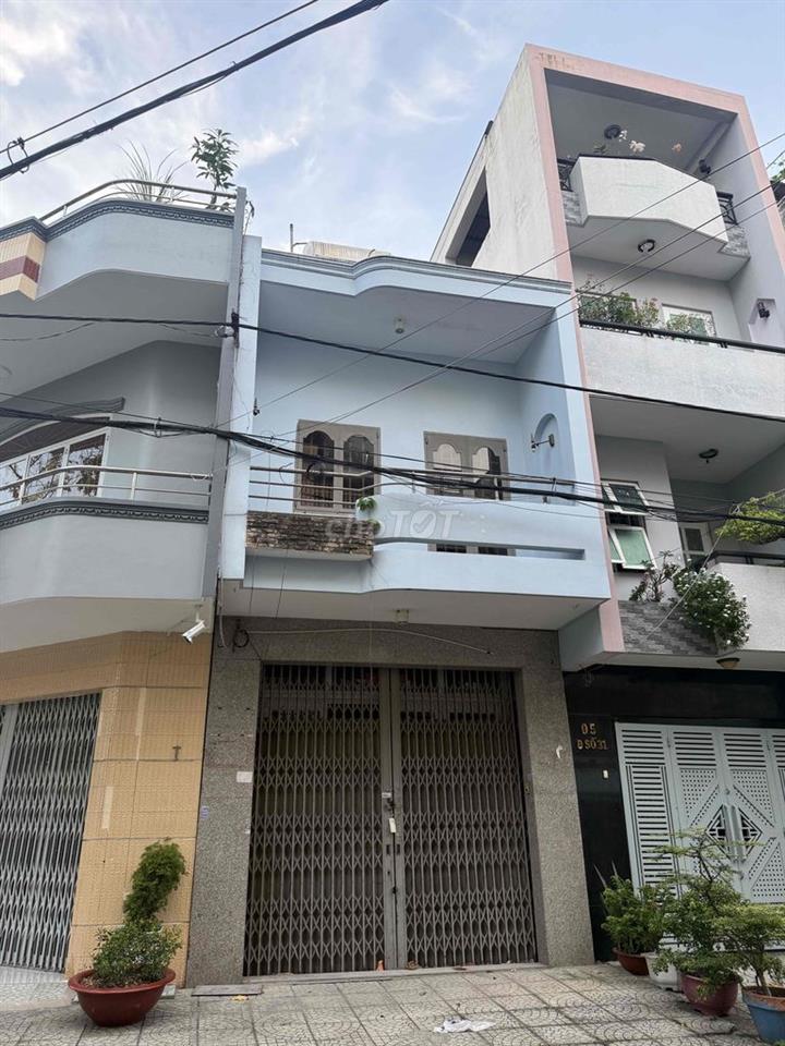 Mặt tiền Bình Phú Chỉ 8,3 tỷ, 4x16 64m2, 4 Phòng ngủ, Sát Công Viên