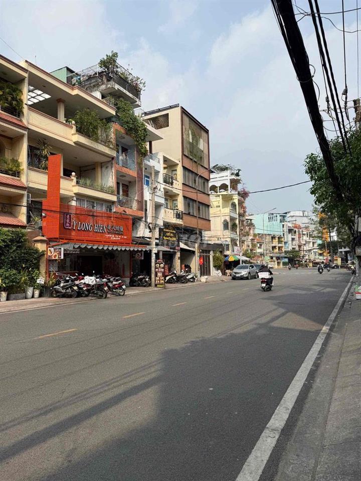 🔥 MẶT TIỀN CHỢ LỚN, QUẬN 6 – ĐOẠN KINH DOANH ĐẸP – SỐ NHÀ PHONG THỦY