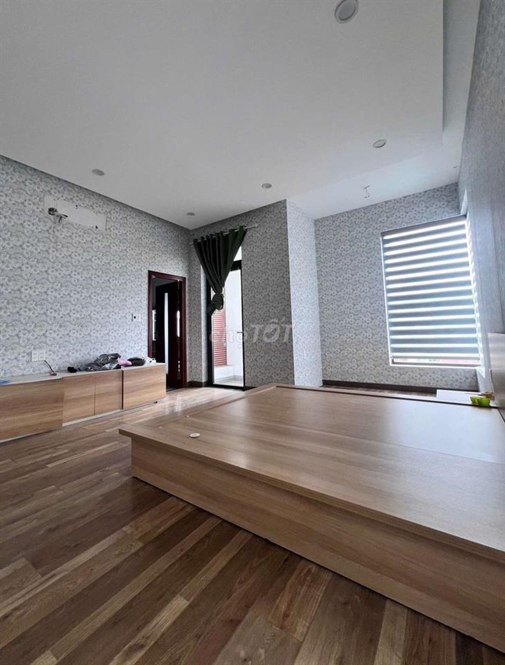 CẦN BÁN GẤP KHÔNG ĐĂNG ẢO- BIỆT THỰ 10 X 24M 3 TẦNG KHU DÂN CƯ ĐÔ THỊ