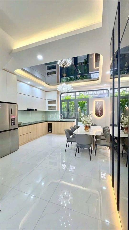 Cần bán nhà phố siêu cấp, phường phú mỹ, q7