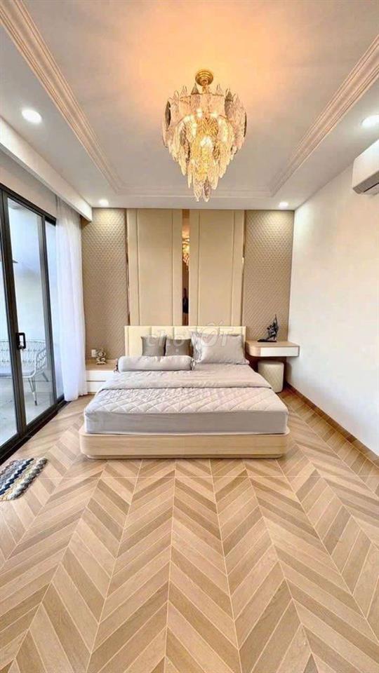 Cần bán nhà phố siêu cấp, phường phú mỹ, q7
