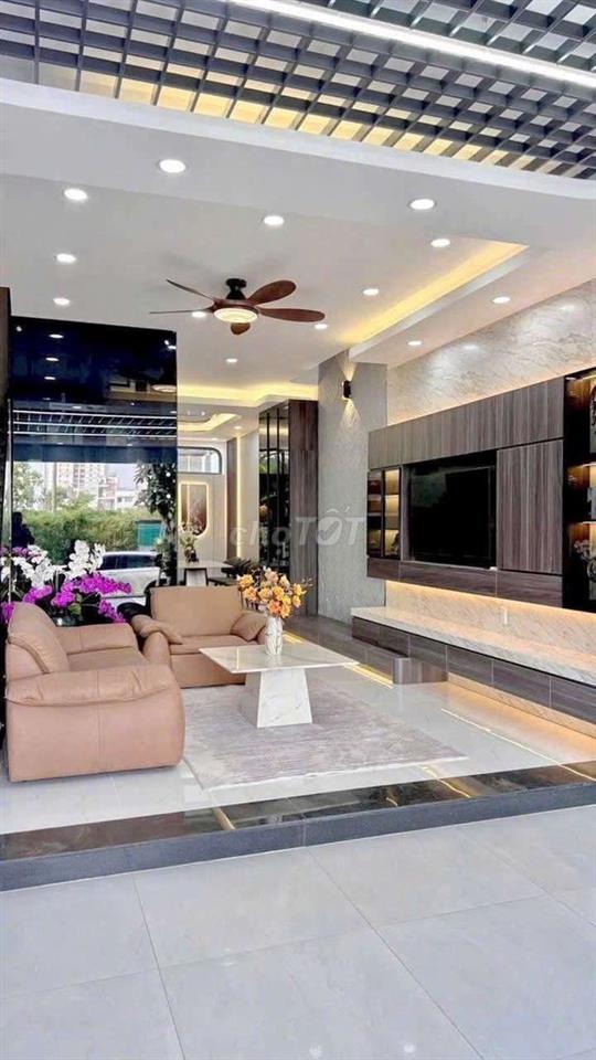 Cần bán nhà phố siêu cấp, phường phú mỹ, q7