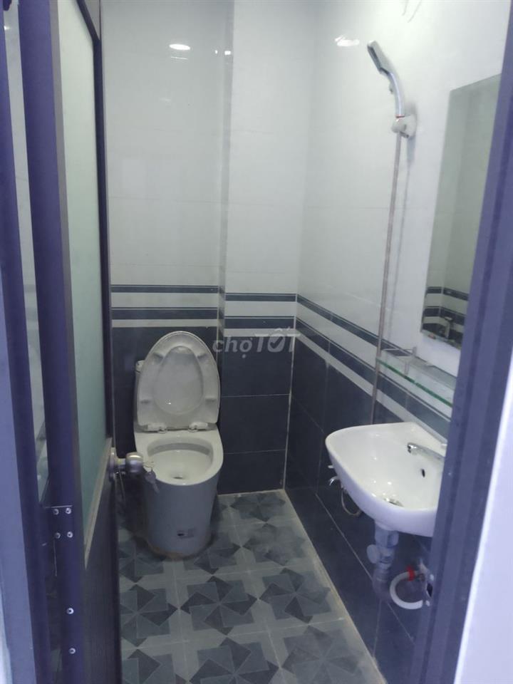 Bán nhà đẹp 537 Bà Hạt phường Diên Hồng Quận 10, 2 lầu đúc thiệt