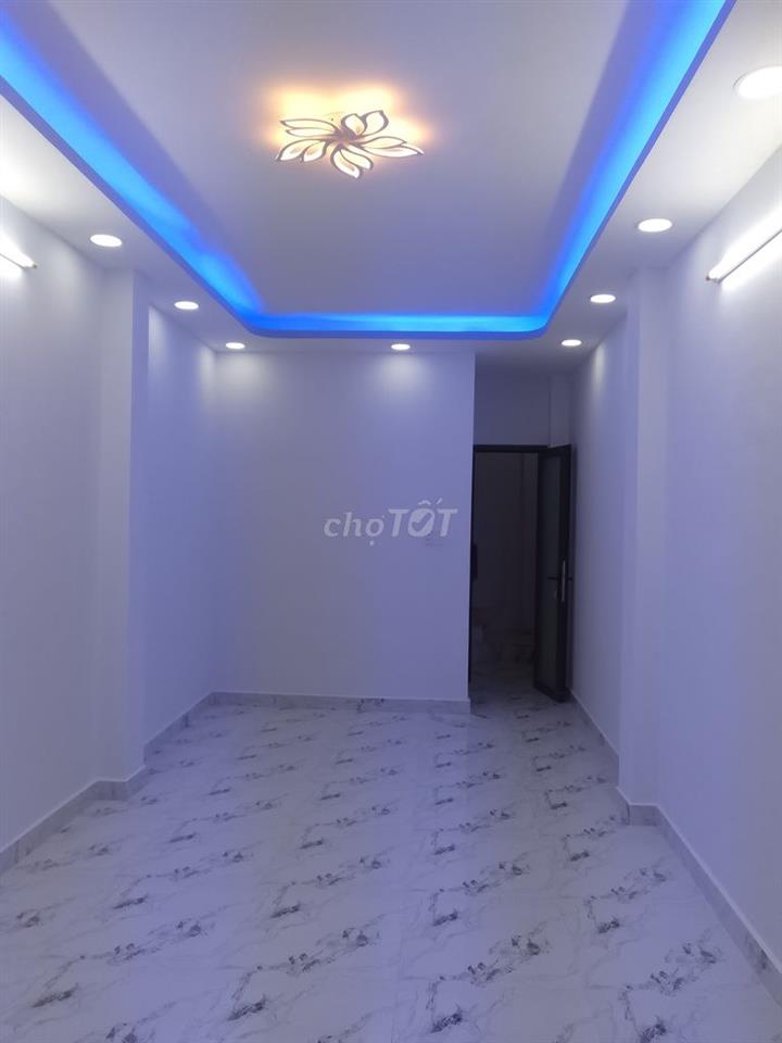 Bán nhà đẹp 537 Bà Hạt phường Diên Hồng Quận 10, 2 lầu đúc thiệt