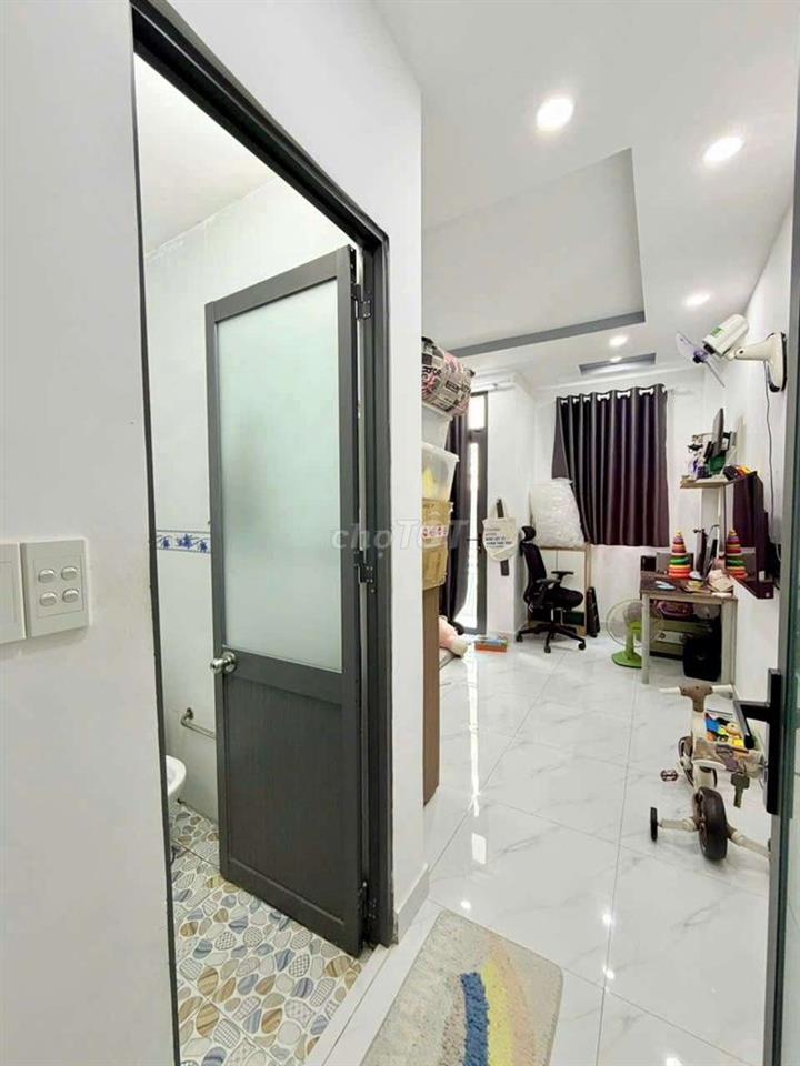 🚗 HƠN 4Đ- HXH Nhà Mới Q11, Giáp Q10. 90M2 SD - 2PN, Sát Mặt Tiền 1 Căn