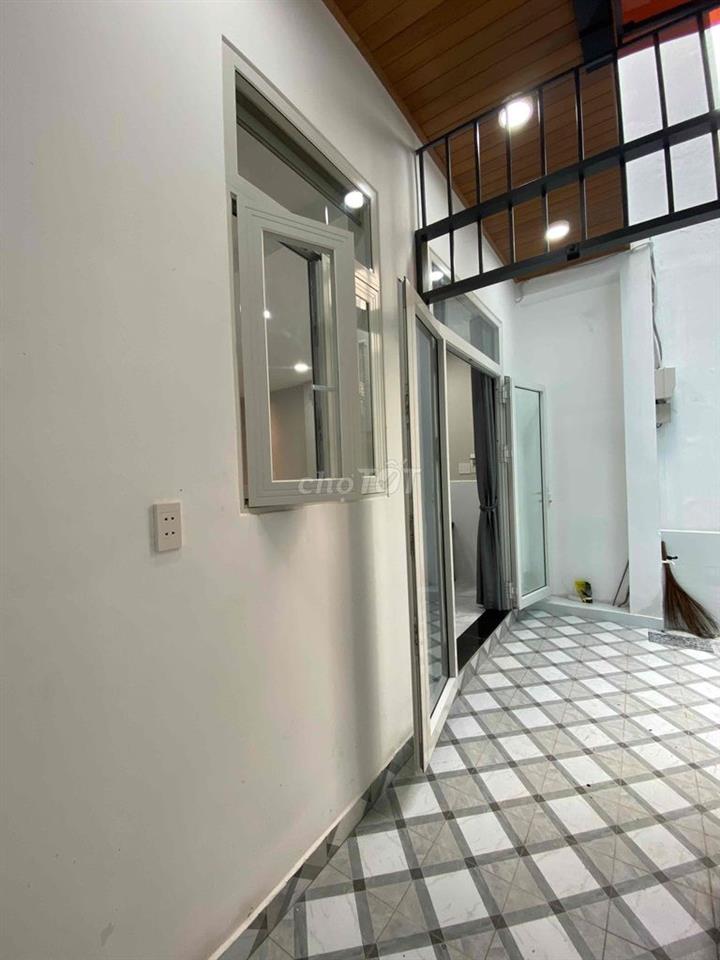 Thông tin chi tiết: Bán nhà 327/70 Sư Vạn Hạnh, Phường 09, Quận 10, DT