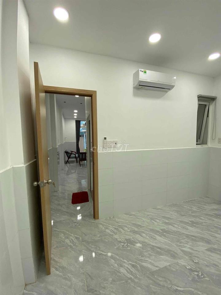 Thông tin chi tiết: Bán nhà 327/70 Sư Vạn Hạnh, Phường 09, Quận 10, DT