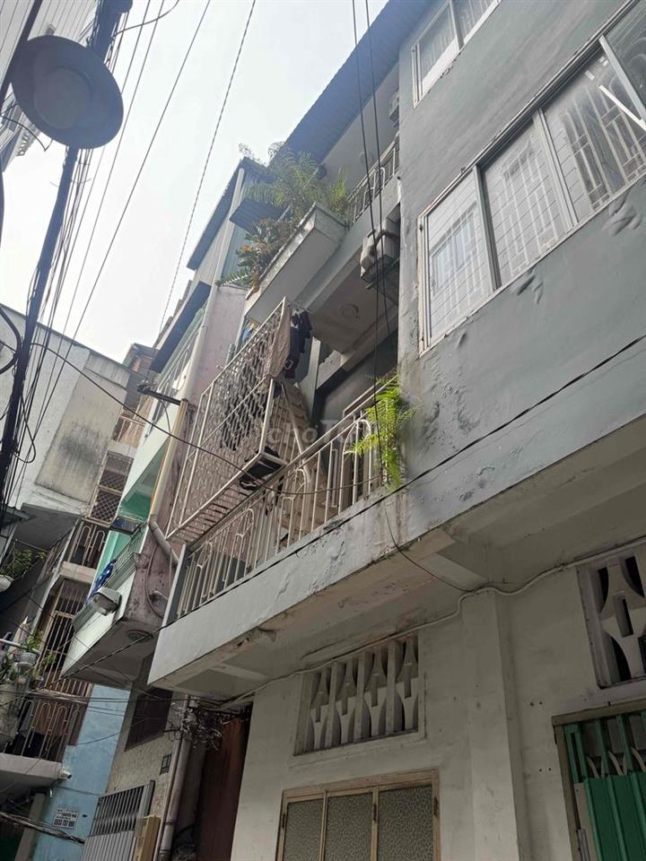 Bán nhà 360/6 Nguyễn Thị Minh Khai, phường 5, quận 3