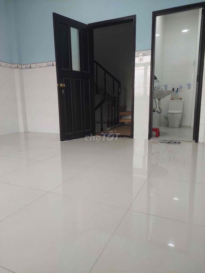 bán nhà mặt tiền 699 Lý Thường Kiệt Tân Bình 4,2x12m 4 tầng giá 14 tỷ
