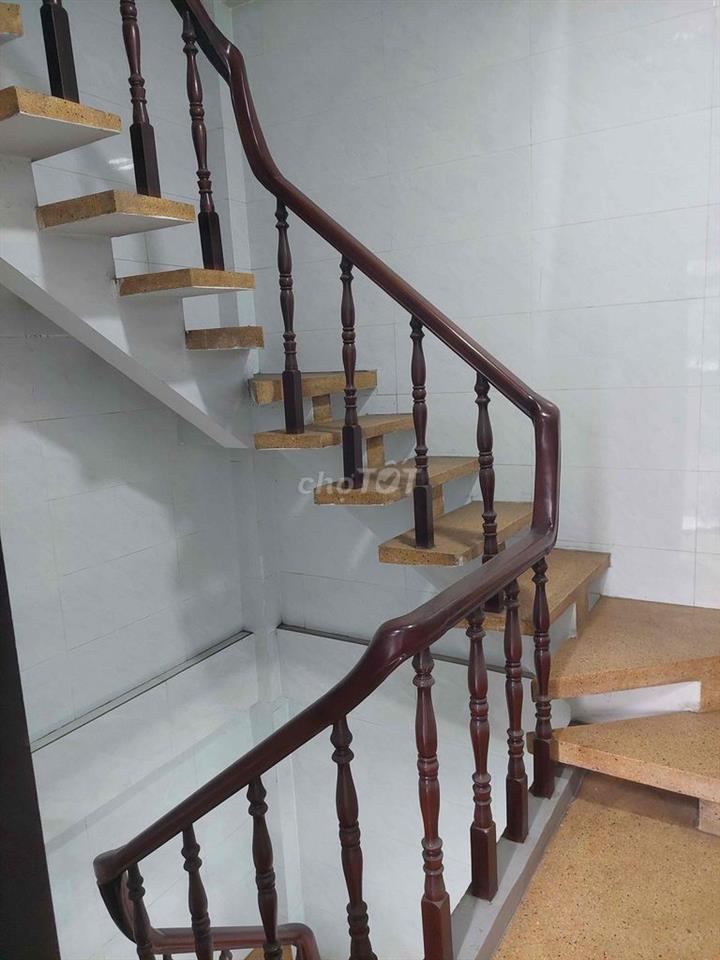 bán nhà mặt tiền 699 Lý Thường Kiệt Tân Bình 4,2x12m 4 tầng giá 14 tỷ