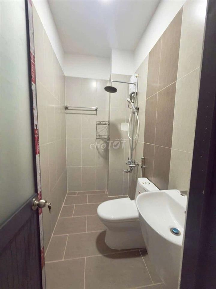NHÀ ĐẸP QUẬN 5, HẺM HUYẾT MẠCH THÔNG THƯƠNG, GIÁ 7.6 TỶ (THƯƠNG LƯỢNG)