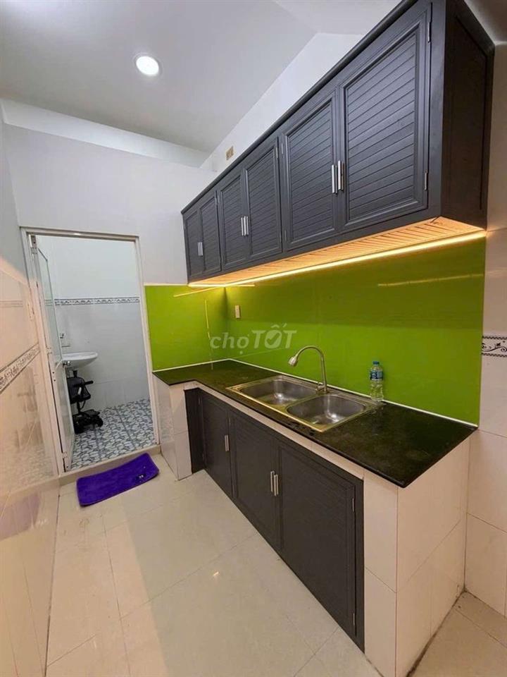 NHÀ ĐẸP QUẬN 5, TRUNG TÂM NHIỀU TIỆN ÍCH, DỌN VÀO Ở NGAY, GIÁ 5.X TỶ