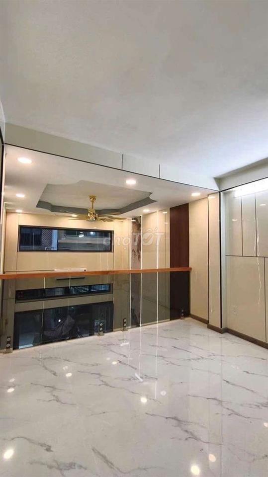 NHÀ MỚI QUẬN 5, DỌN VÀO Ở NGAY, CHỈ 6.X TỶ