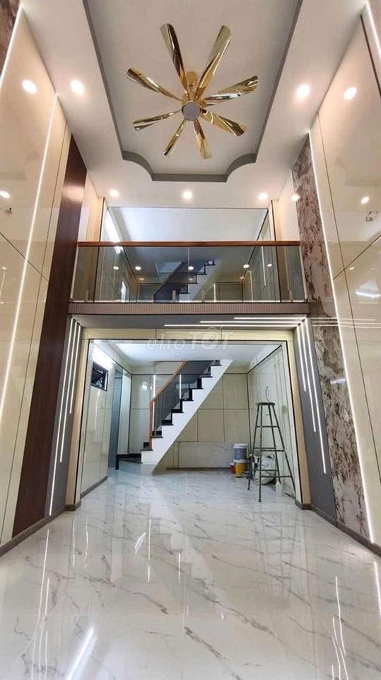 NHÀ MỚI QUẬN 5, DỌN VÀO Ở NGAY, CHỈ 6.X TỶ