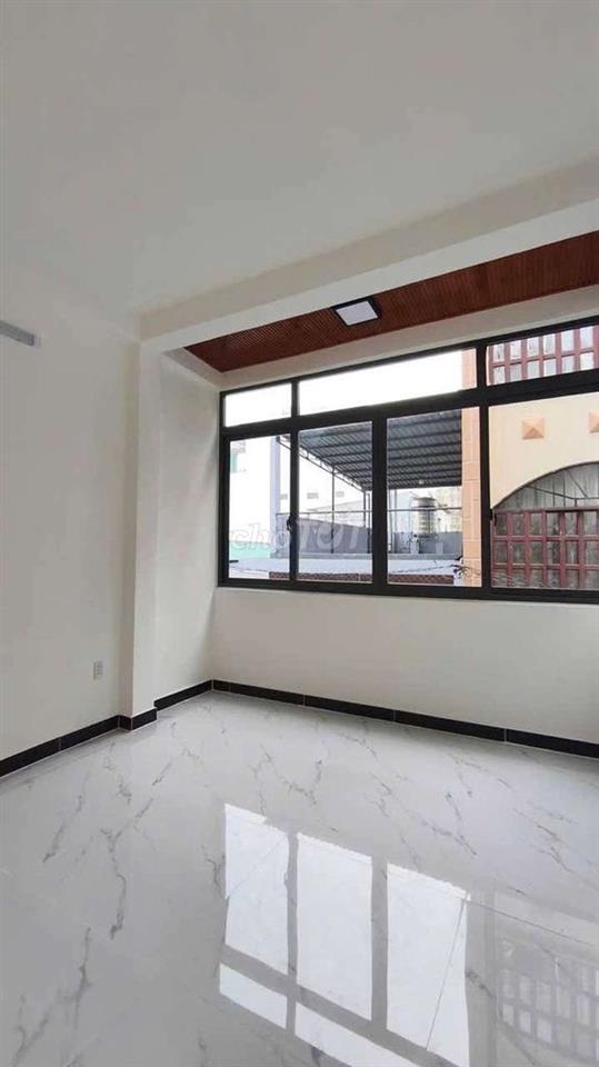 NHÀ MỚI QUẬN 5, DỌN VÀO Ở NGAY, CHỈ 6.X TỶ