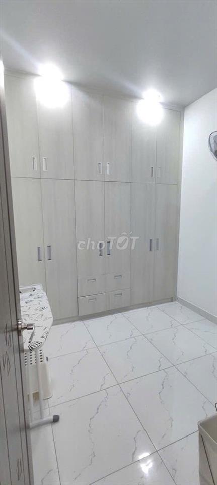 Chính chủ bán nhà, hẻm 1 xẹt Lý Thái Tổ Q10