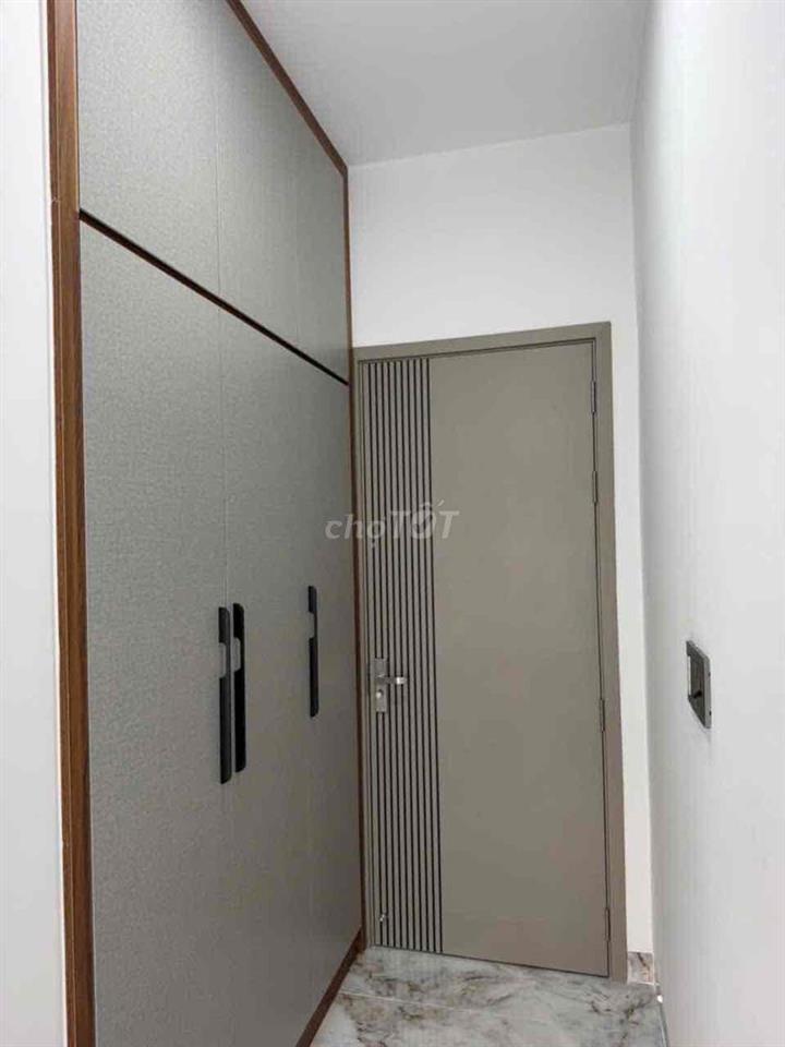 NHÀ ĐẸP Ở NGAY - QUẬN TÂN PHÚ
