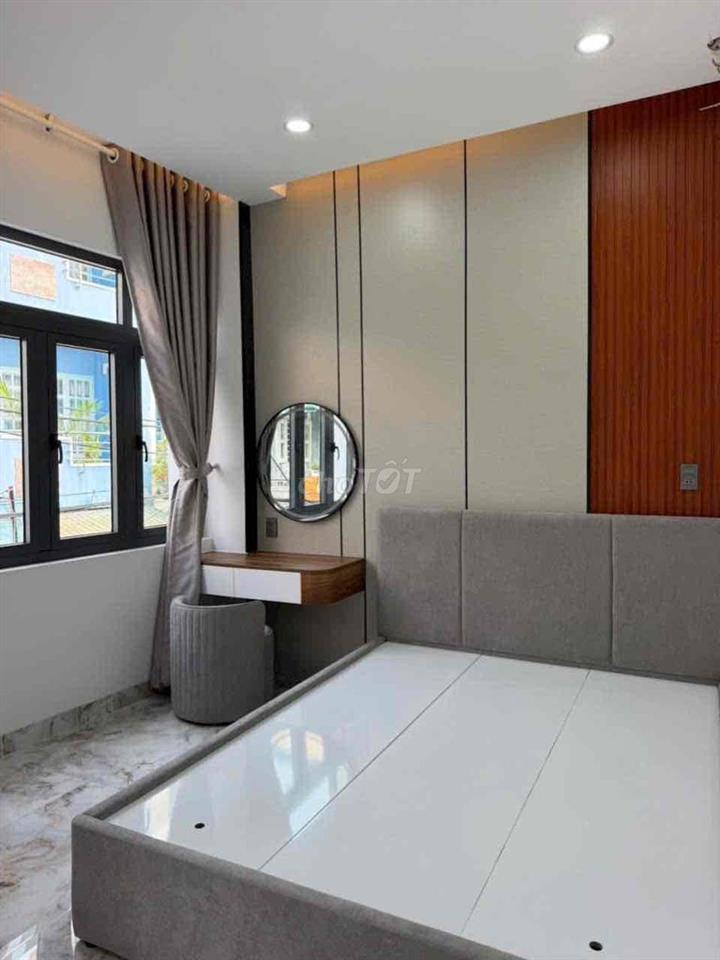 NHÀ ĐẸP Ở NGAY - QUẬN TÂN PHÚ