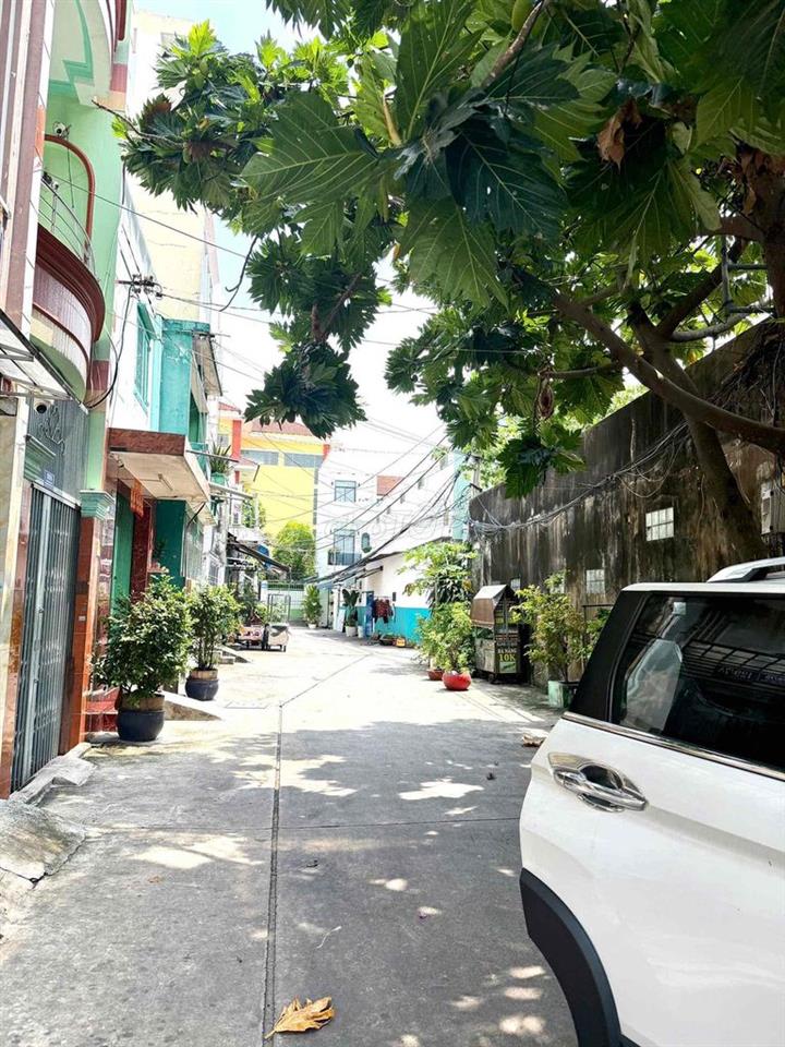 🔥 3,79 TỶ – NHÀ MỚI ĐẸP LẠC LONG QUÂN 🔥