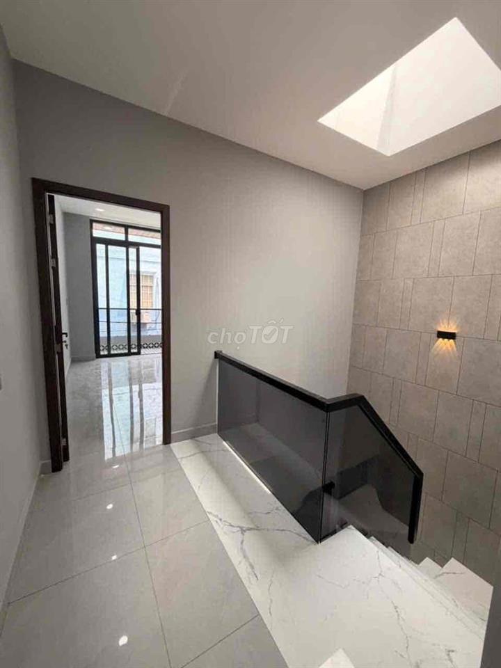 NHÀ QUẬN 11 GIÁ TỐT